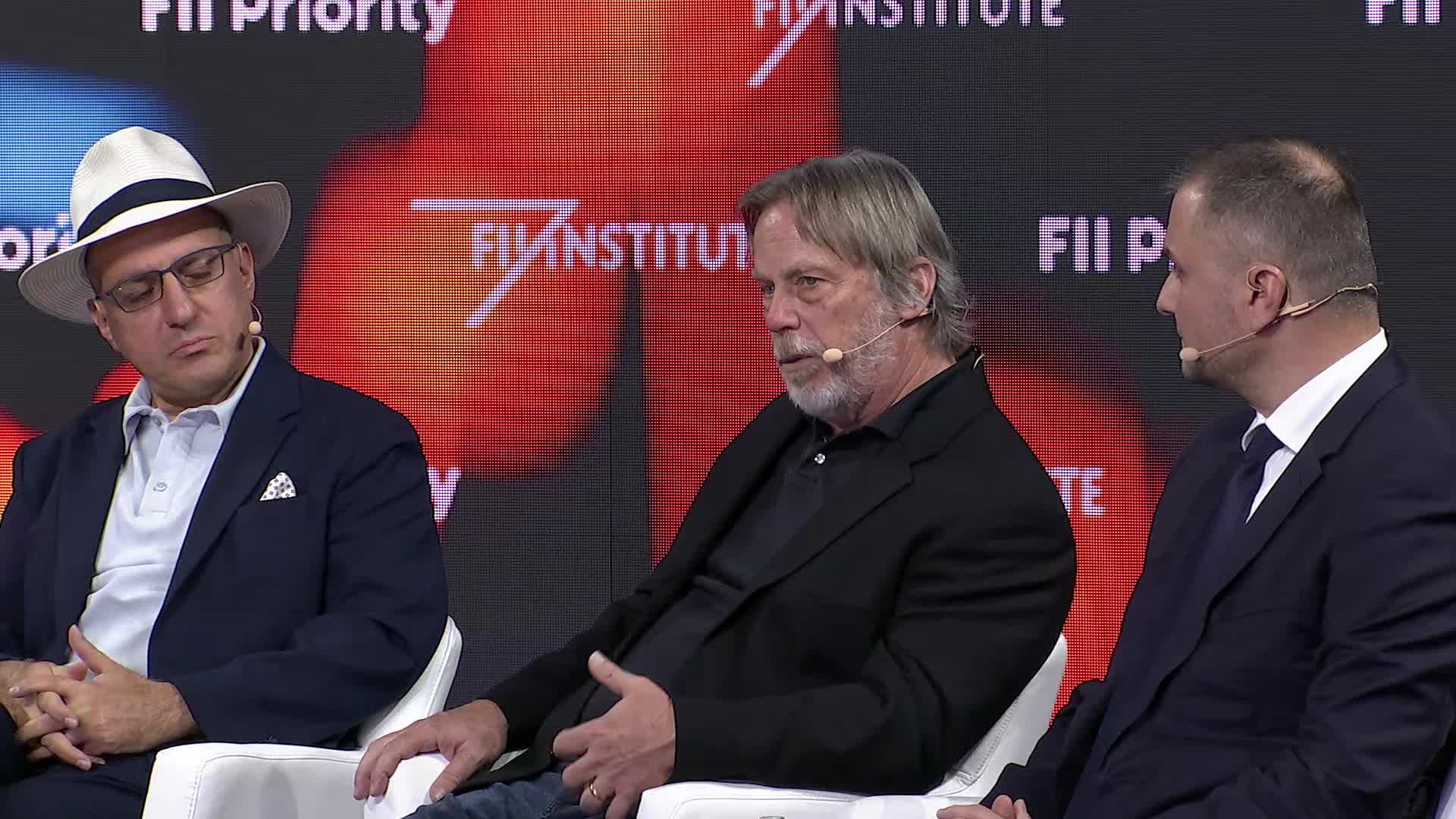 TRANSFORMING BUSINESS WITH AI: OPPORTUNITY OR OVERLOAD?