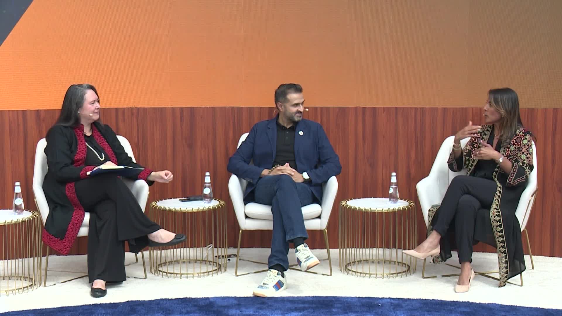 How to Catalyze Inclusive Capital I Elizabeth A. Vazquez, Ashish J. Thakkar, Ambareen Musa FII7